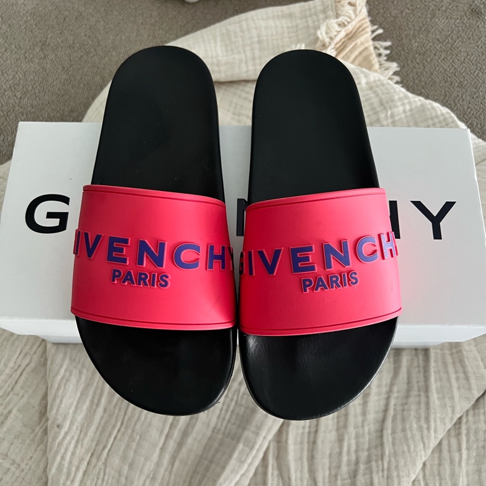 Givenchy Pink Slide Sandals with Logo